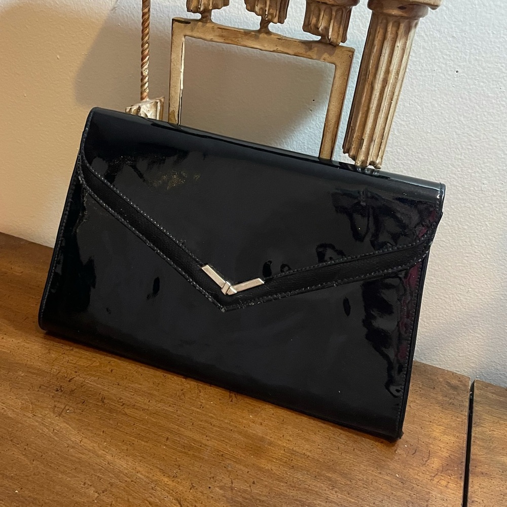 Desiree vintage black gold Patton cluck strap 👛 two storage sections 77227977